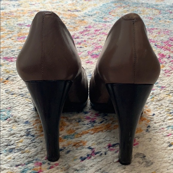Nine West pumps - Picture 5 of 5